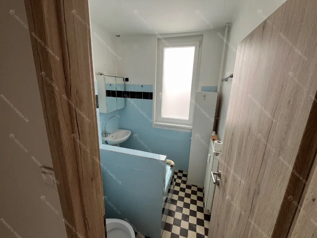 Kiadó albérlet 230000 Ft/hó áron: Budapest, IX. kerület  Toronyház utca. Mérete: 50 nm, 1 szobás | Alberlet.hu - 6667291