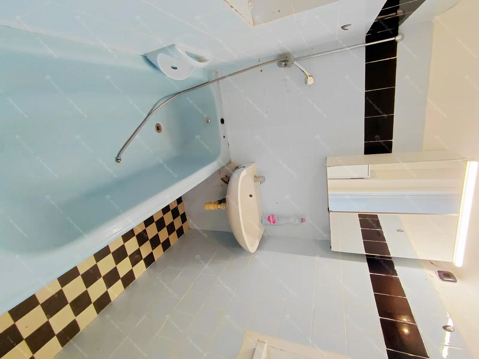 Kiadó albérlet 200000 Ft/hó áron: Budapest, IX. kerület  Toronyház utca. Mérete: 50 nm, 1 szobás | Alberlet.hu - 6698065