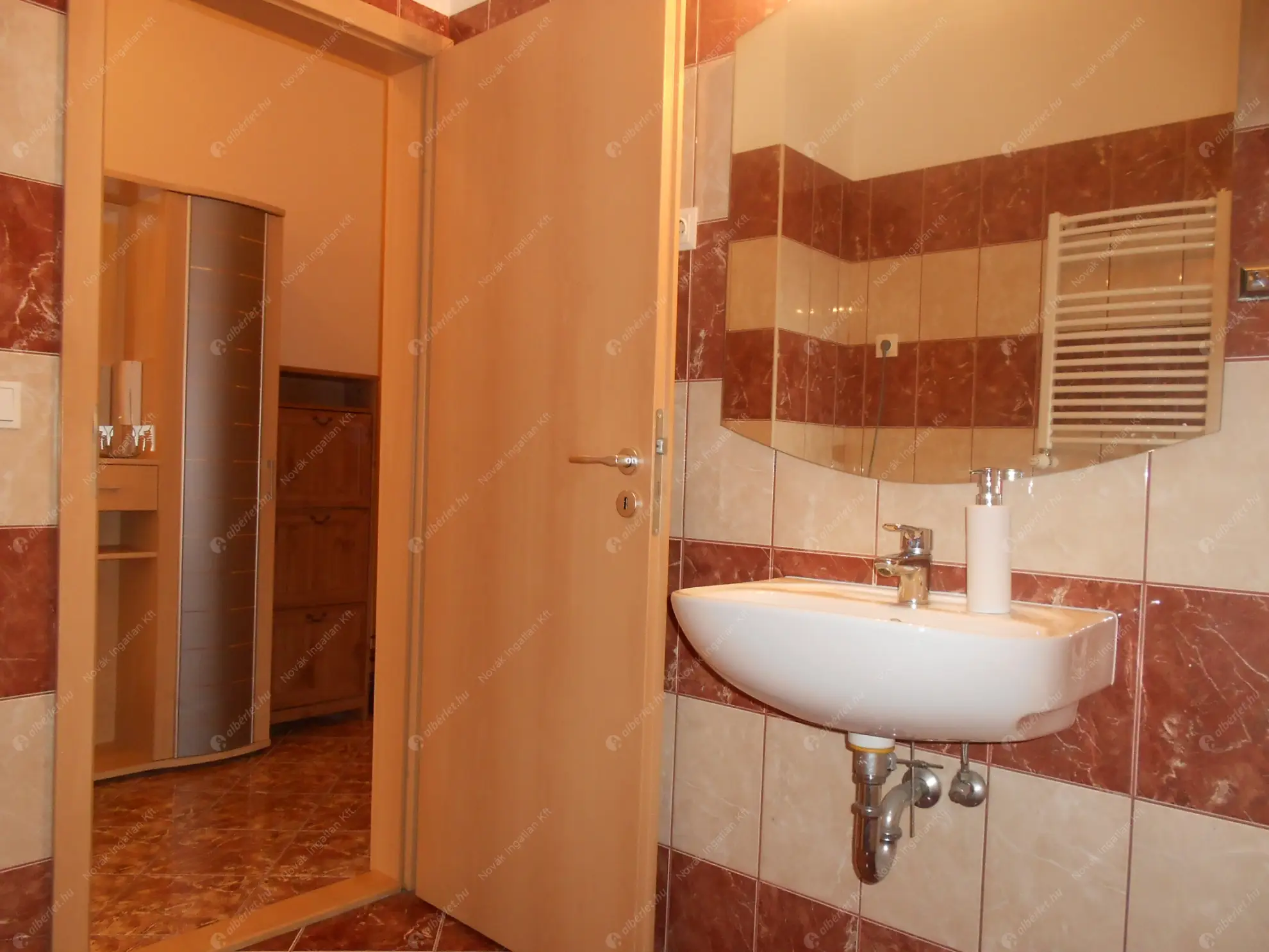 Kiadó albérlet 215000 Ft/hó áron: Budapest, IX. kerület  Tóth Kálmán utca. Mérete: 40 nm, 1 szobás | Alberlet.hu - 6572830