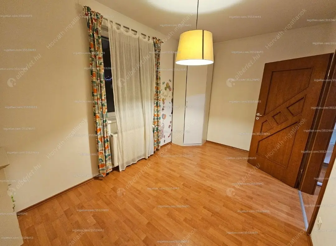 Kiadó albérlet 350000 Ft/hó áron: Budapest, IX. kerület  Tóth Kálmán utca. Mérete: 68 nm, 3 szobás | Alberlet.hu - 6610093