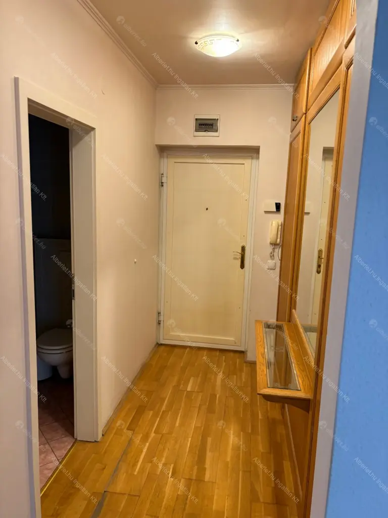 Kiadó albérlet 220000 Ft/hó áron: Budapest, IX. kerület  Tűzoltó utca. Mérete: 37 nm, 1 szobás | Alberlet.hu - 6687016