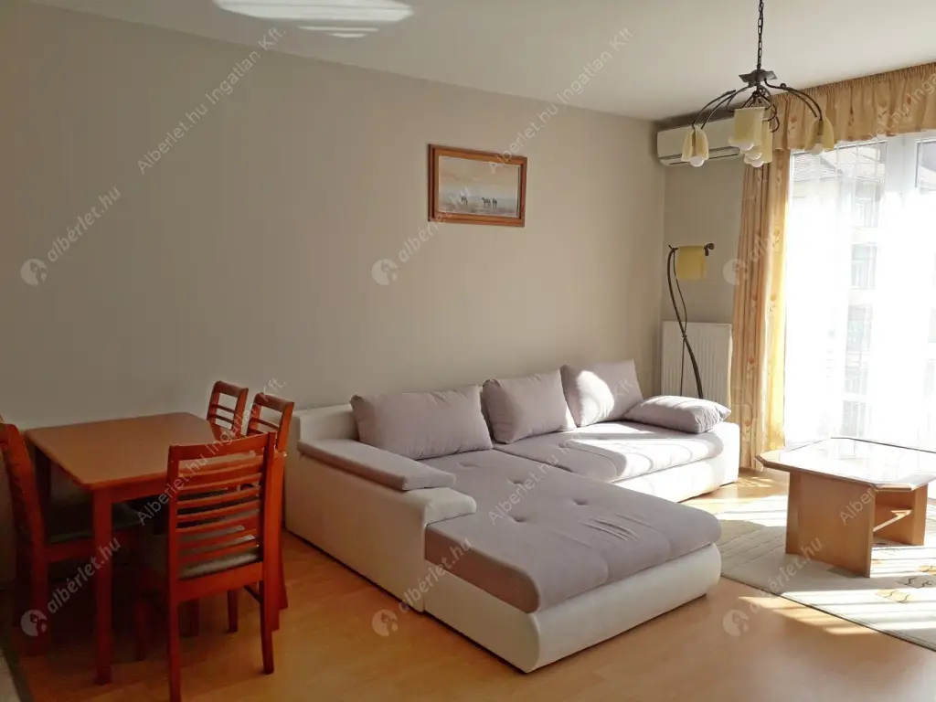 Kiadó albérlet 270000 Ft/hó áron: Budapest, IX. kerület  Tűzoltó utca. Mérete: 50 nm, 2 szobás | Alberlet.hu - 6571247