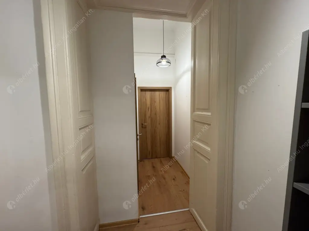 Kiadó albérlet 220000 Ft/hó áron: Budapest, IX. kerület  Üllői  út . Mérete: 49 nm, 2 szobás | Alberlet.hu - 6582792