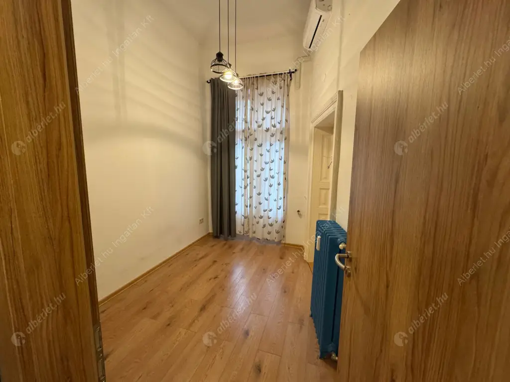 Kiadó albérlet 198000 Ft/hó áron: Budapest, IX. kerület  Üllői  út . Mérete: 49 nm, 2 szobás | Alberlet.hu - 6603649