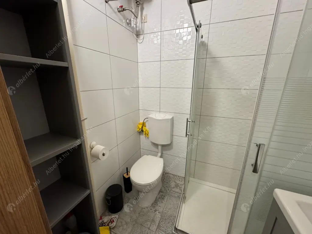 Kiadó albérlet 198000 Ft/hó áron: Budapest, IX. kerület  Üllői  út . Mérete: 49 nm, 2 szobás | Alberlet.hu - 6603663