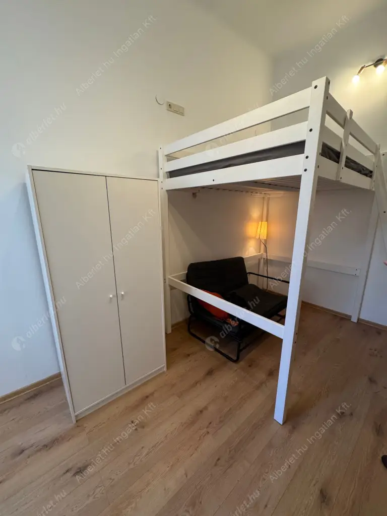 Kiadó albérlet 170000 Ft/hó áron: Budapest, IX. kerület  Üllői út. Mérete: 21 nm, 1 szobás | Alberlet.hu - 6571887