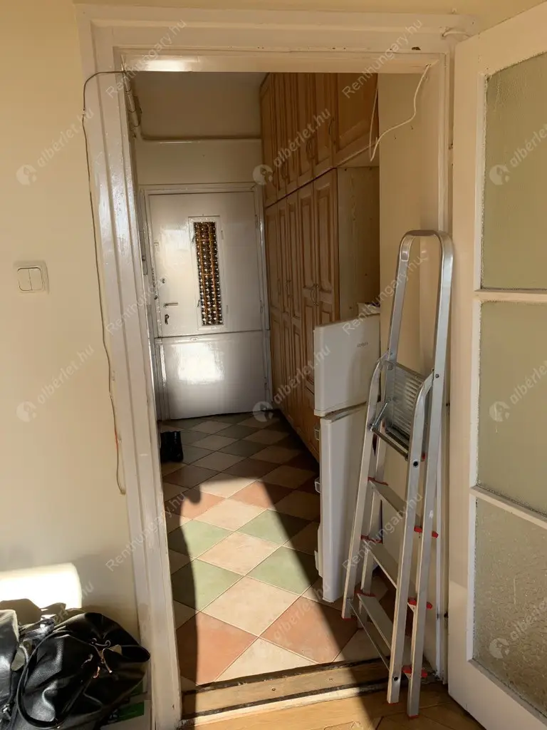 Kiadó albérlet 160000 Ft/hó áron: Budapest, IX. kerület  Üllői út. Mérete: 30 nm, 1 szobás | Alberlet.hu - 6192475