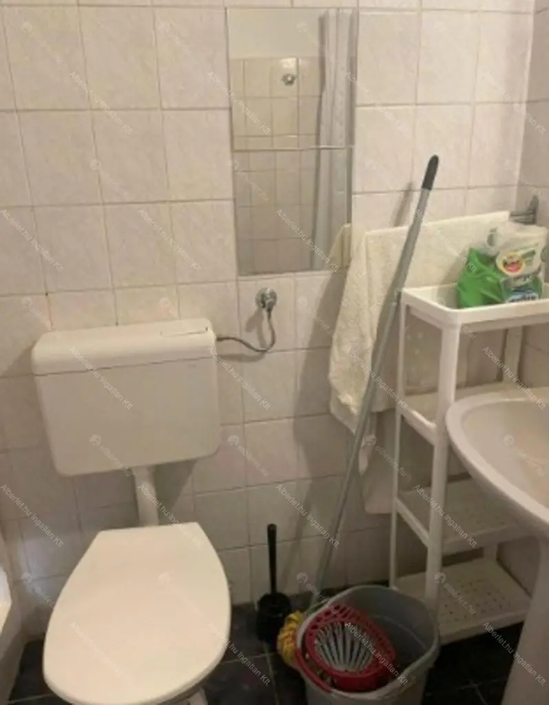 Kiadó albérlet 180000 Ft/hó áron: Budapest, IX. kerület  Üllői út. Mérete: 35 nm, 2 szobás | Alberlet.hu - 6699893