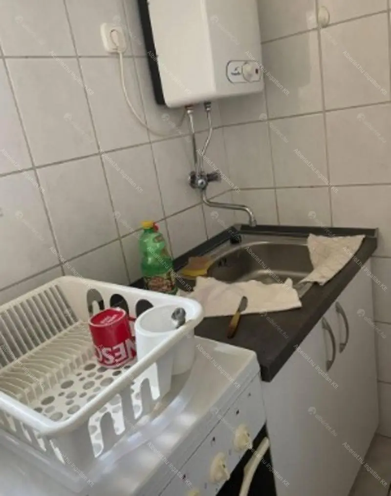 Kiadó albérlet 180000 Ft/hó áron: Budapest, IX. kerület  Üllői út. Mérete: 35 nm, 2 szobás | Alberlet.hu - 6701482