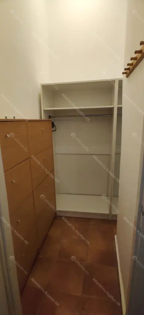 Kiadó albérlet 370000 Ft/hó áron: Budapest, IX. kerület  Üllői út. Mérete: 98 nm, 3 szobás | Alberlet.hu - 6684195