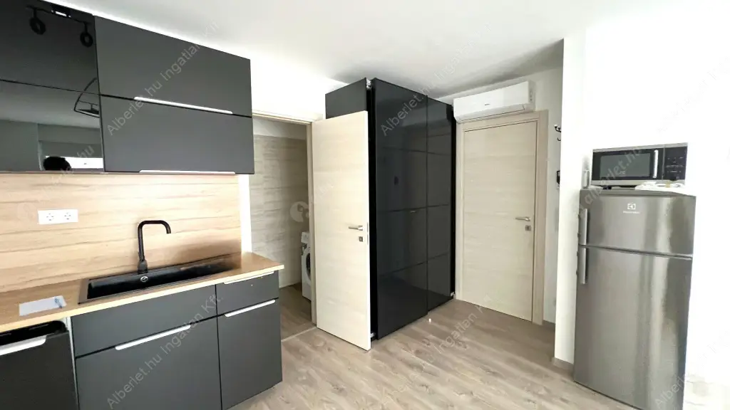 Kiadó albérlet 220000 Ft/hó áron: Budapest, IX. kerület  Vágóhíd  utca . Mérete: 36 nm, 1 szobás | Alberlet.hu - 6636630