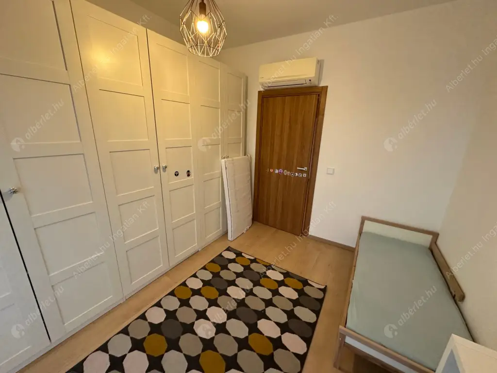 Kiadó albérlet 850000 Ft/hó áron: Budapest, IX. kerület  Vágóhíd utca. Mérete: 109 nm, 5 szobás | Alberlet.hu - 6594640