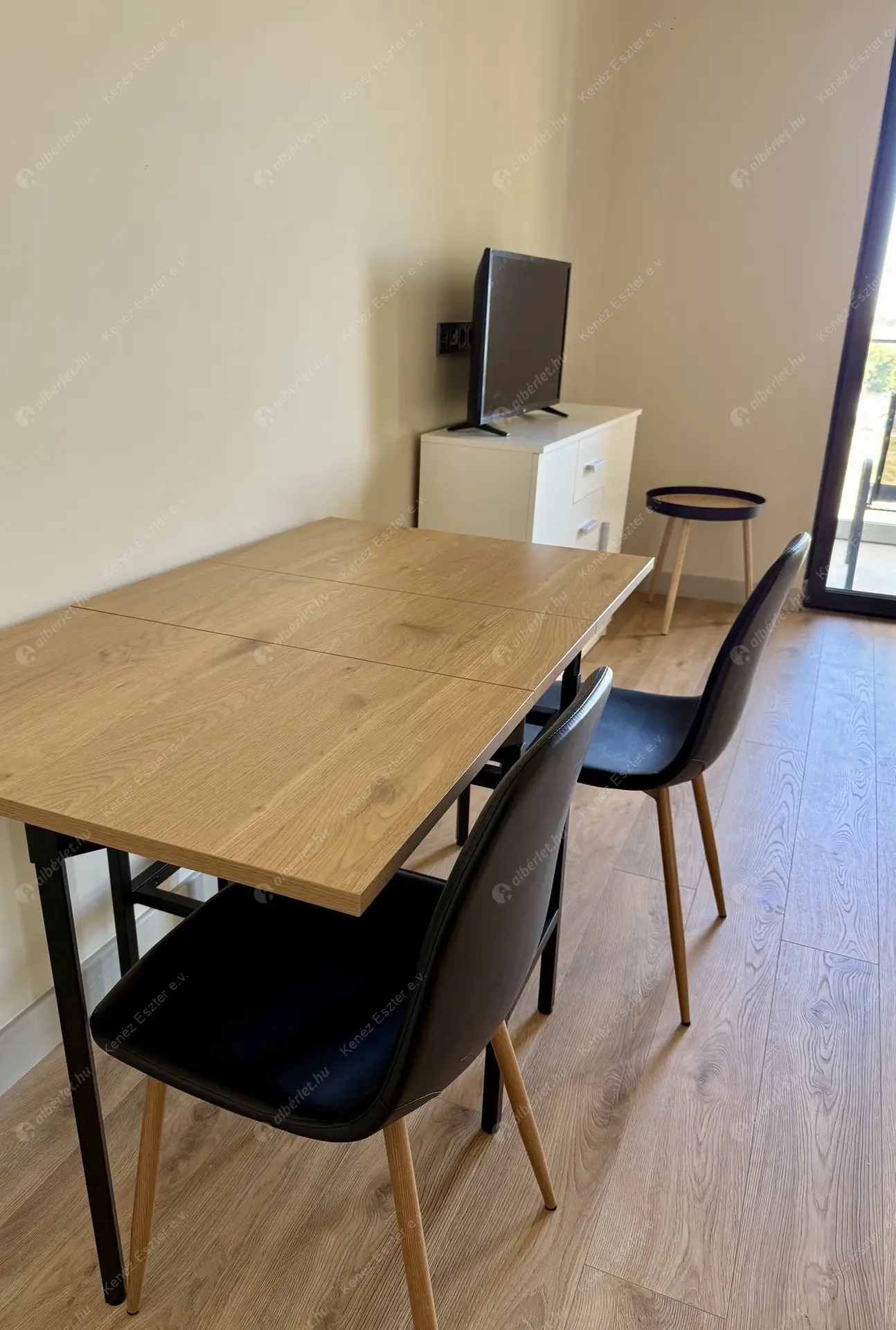 Kiadó albérlet 280000 Ft/hó áron: Budapest, IX. kerület  Vágóhíd utca. Mérete: 30 nm, 1 szobás | Alberlet.hu - 6530848