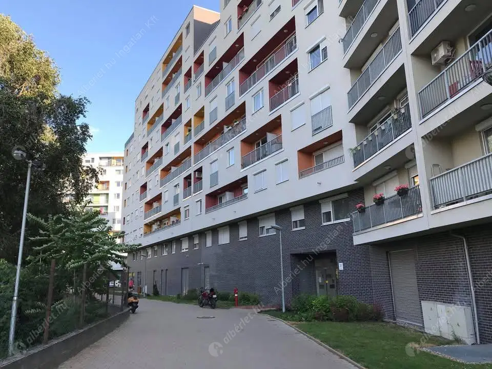 Kiadó albérlet 200000 Ft/hó áron: Budapest, IX. kerület  Vágóhíd utca. Mérete: 30 nm, 1 szobás | Alberlet.hu - 6607745