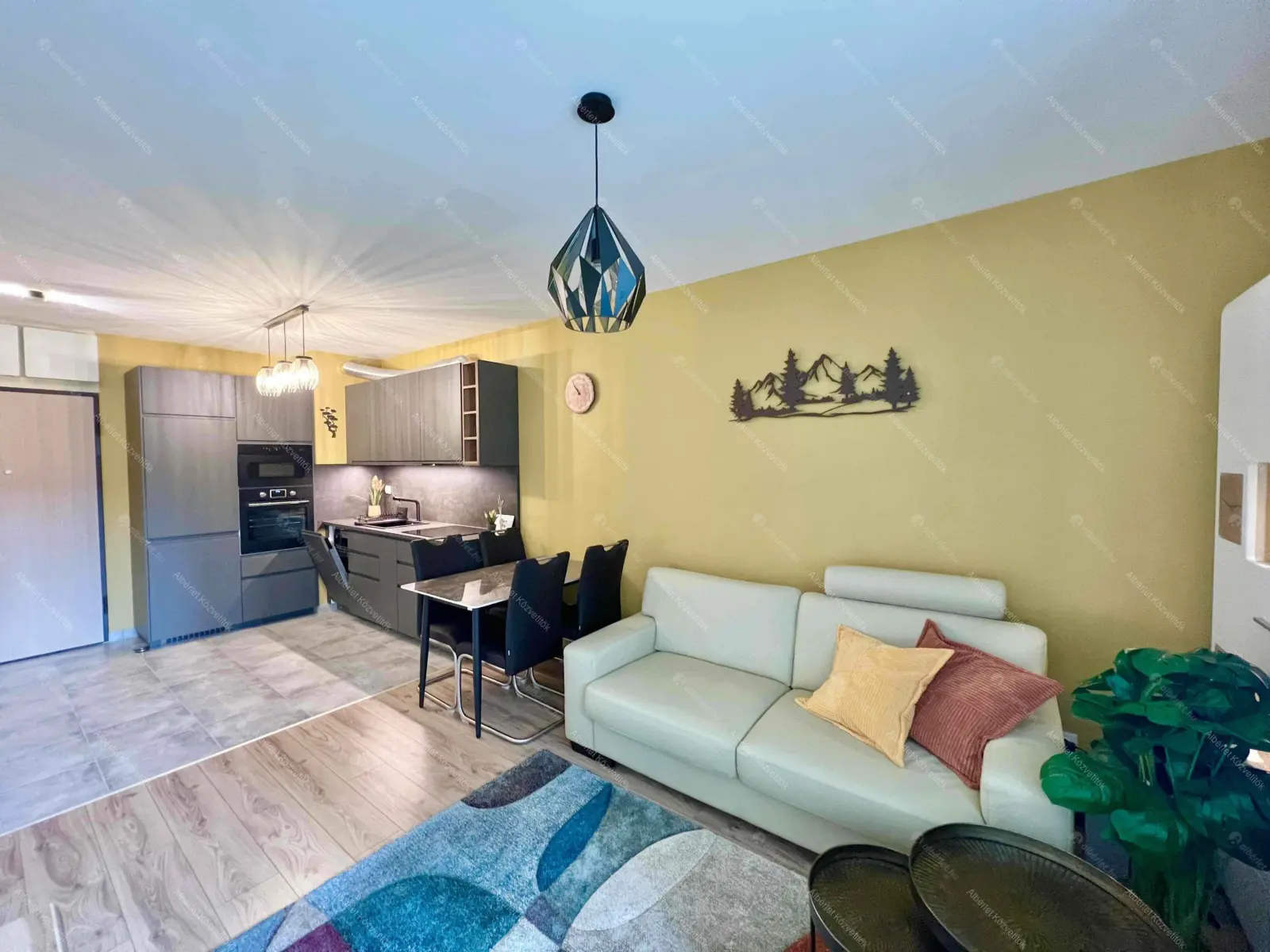 Kiadó albérlet 295000 Ft/hó áron: Budapest, IX. kerület  Vágóhíd utca. Mérete: 35 nm, 1 szobás | Alberlet.hu - 6699803