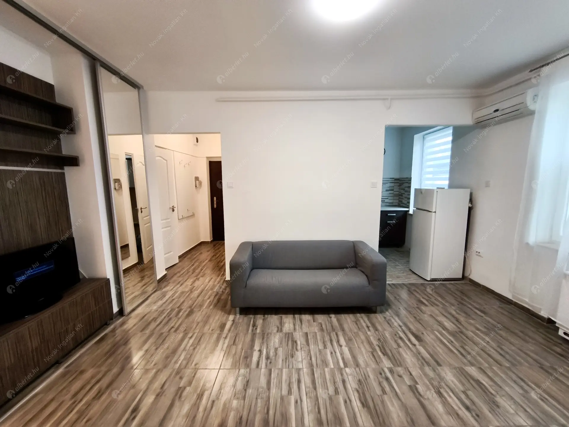 Kiadó albérlet 230000 Ft/hó áron: Budapest, IX. kerület  Vágóhíd utca. Mérete: 38 nm, 1 szobás | Alberlet.hu - 6462930