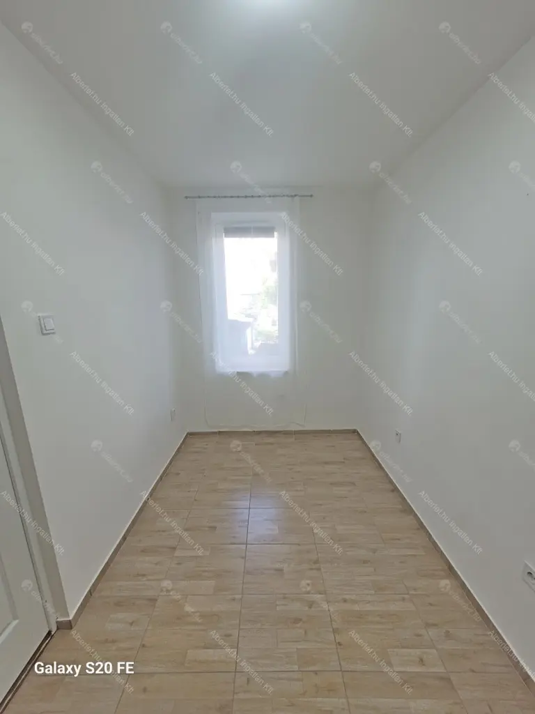 Kiadó albérlet 230000 Ft/hó áron: Budapest, IX. kerület  Vágóhíd utca. Mérete: 38 nm, 1 szobás | Alberlet.hu - 6690202