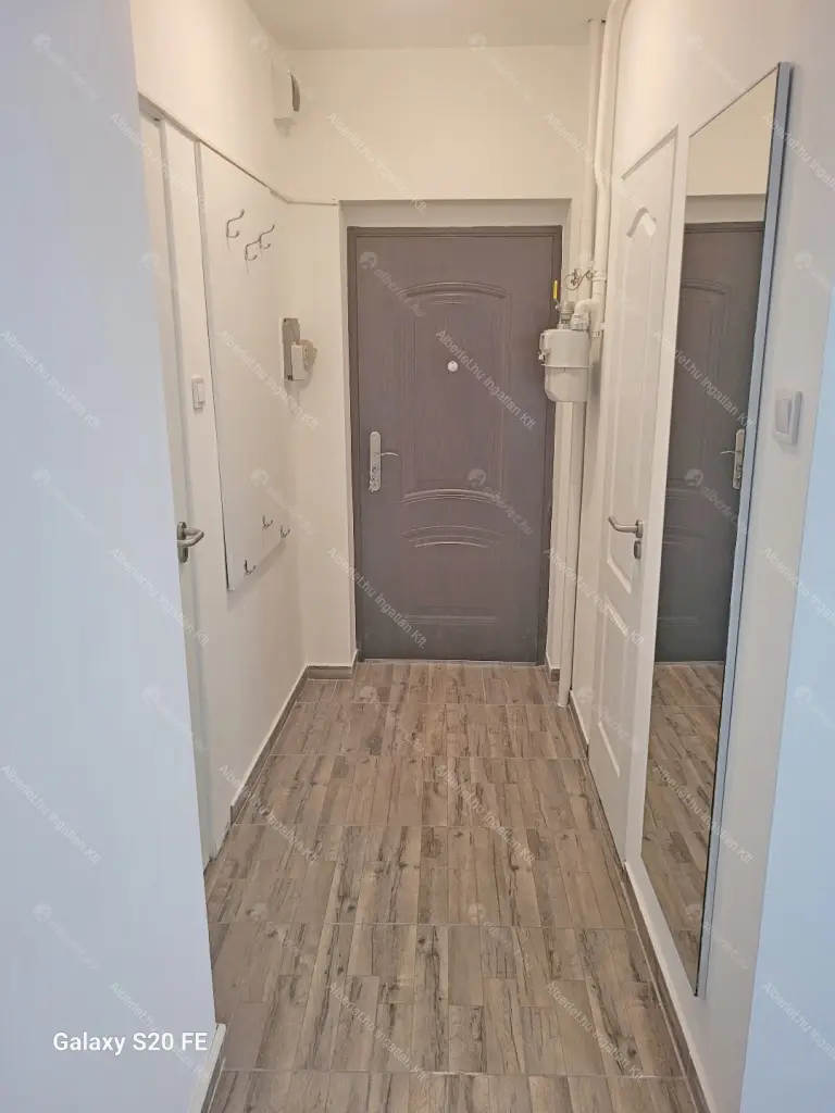 Kiadó albérlet 230000 Ft/hó áron: Budapest, IX. kerület  Vágóhíd utca. Mérete: 38 nm, 1 szobás | Alberlet.hu - 6690205