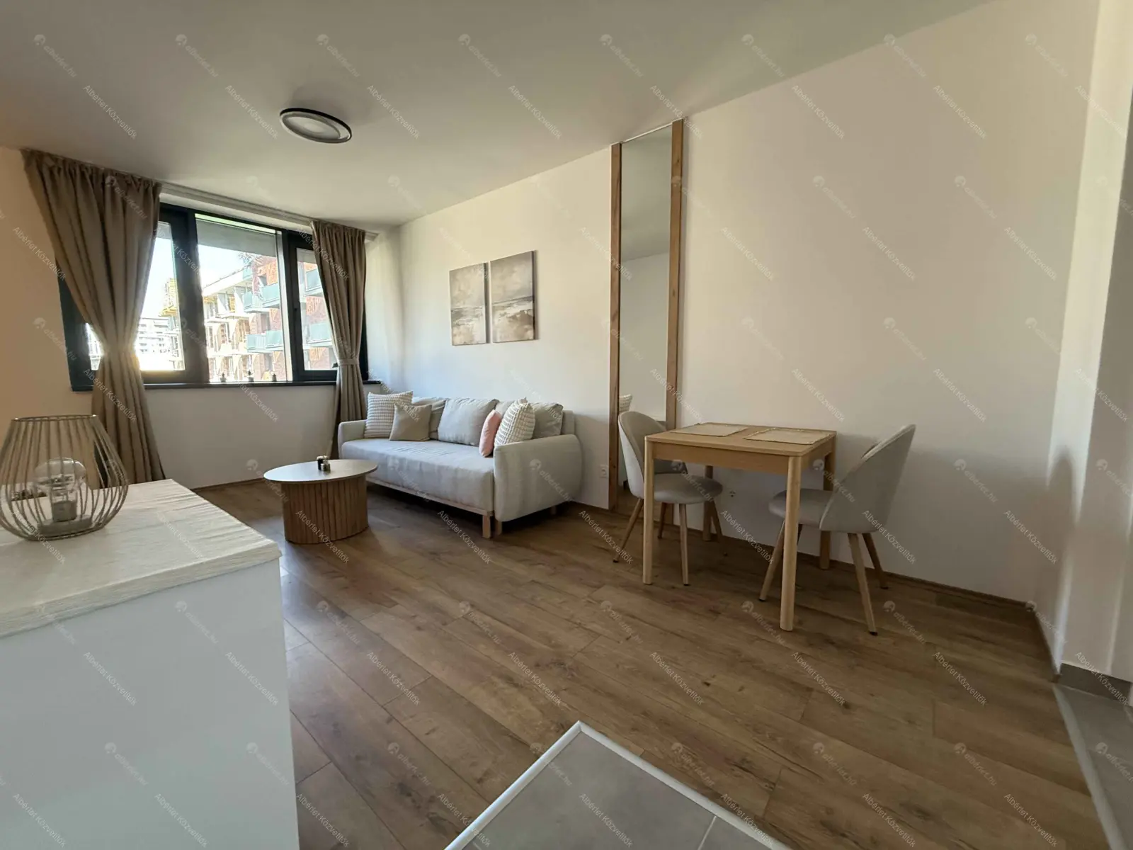 Kiadó albérlet 270000 Ft/hó áron: Budapest, IX. kerület  Vágóhíd utca. Mérete: 40 nm, 1 szobás | Alberlet.hu - 6662720