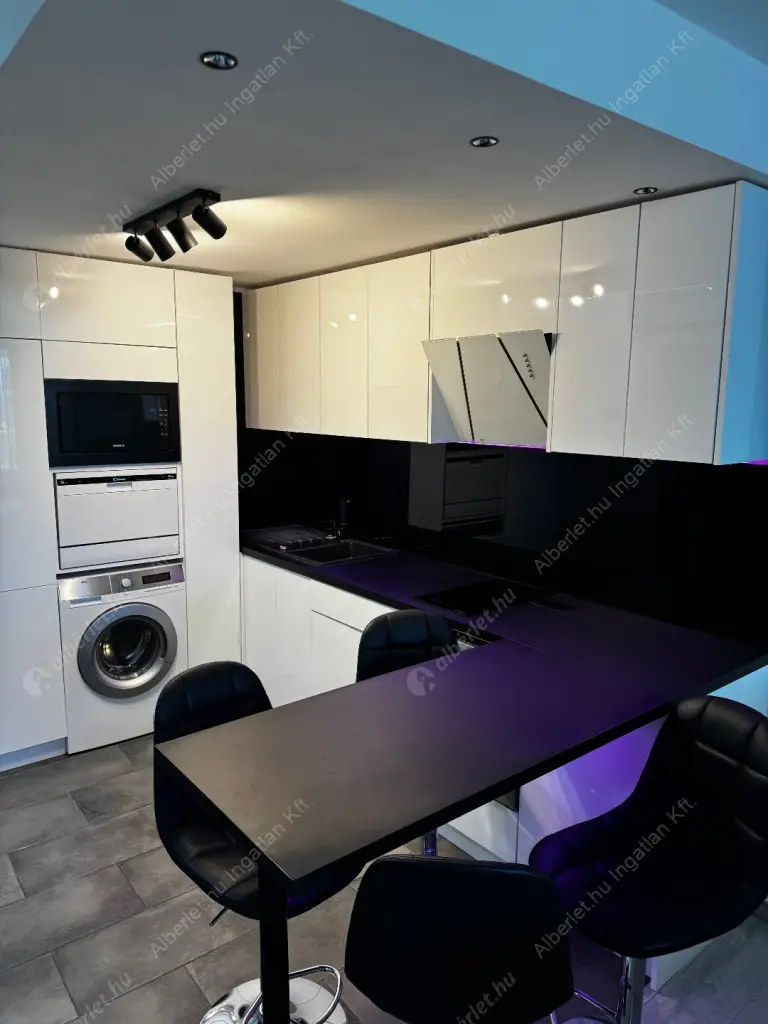 Kiadó albérlet 320000 Ft/hó áron: Budapest, IX. kerület  Vágóhíd utca. Mérete: 46 nm, 2 szobás | Alberlet.hu - 6573090