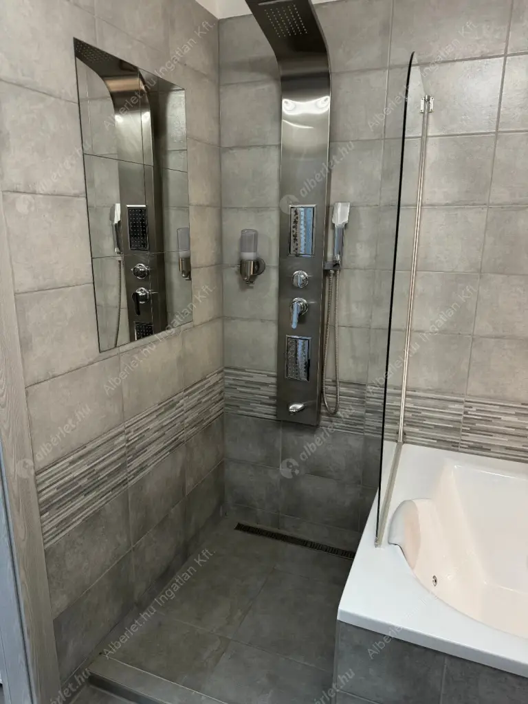 Kiadó albérlet 320000 Ft/hó áron: Budapest, IX. kerület  Vágóhíd utca. Mérete: 46 nm, 2 szobás | Alberlet.hu - 6573099