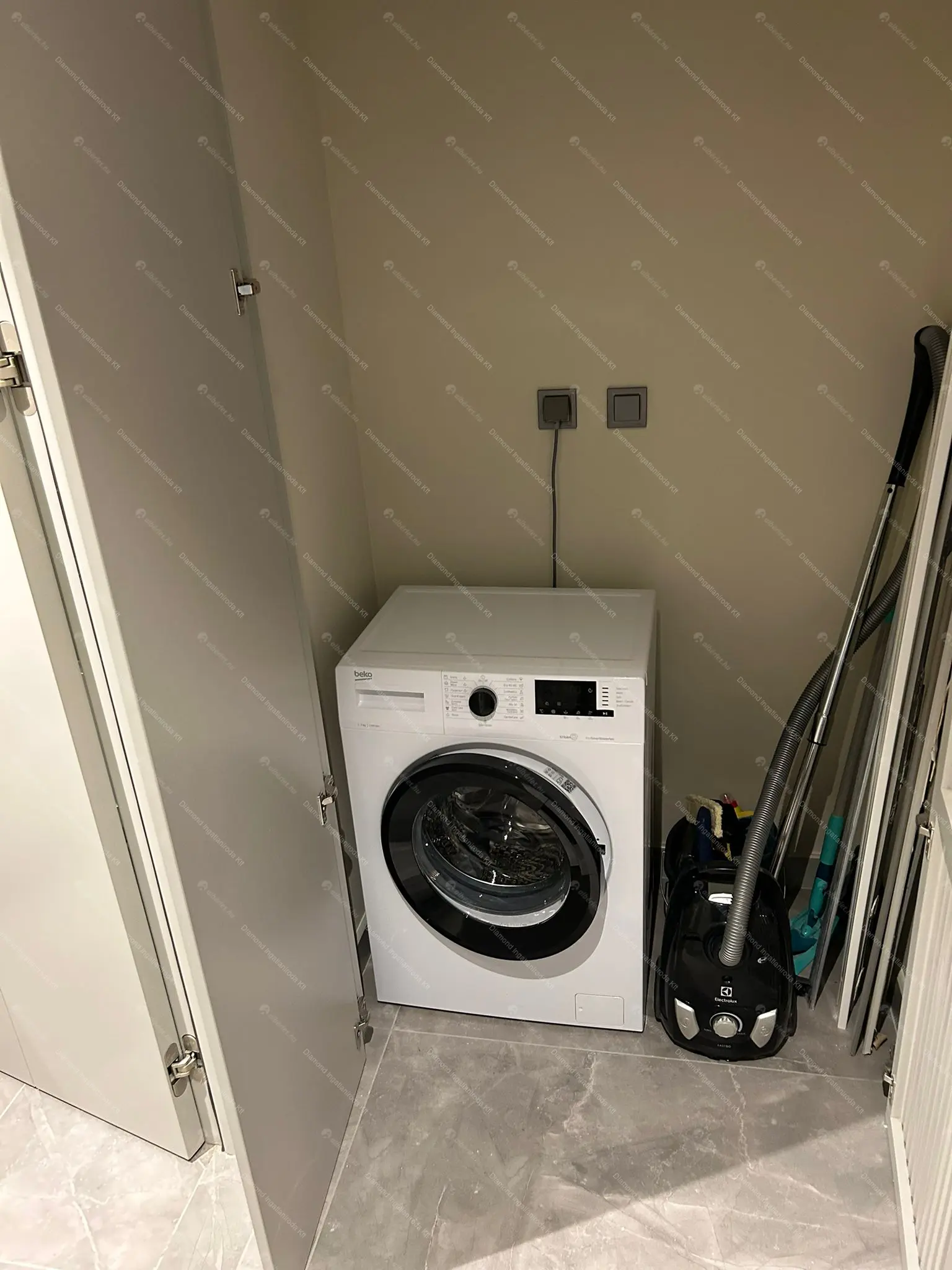 Kiadó albérlet 350000 Ft/hó áron: Budapest, IX. kerület  Vágóhíd utca. Mérete: 46 nm, 2 szobás | Alberlet.hu - 6660285