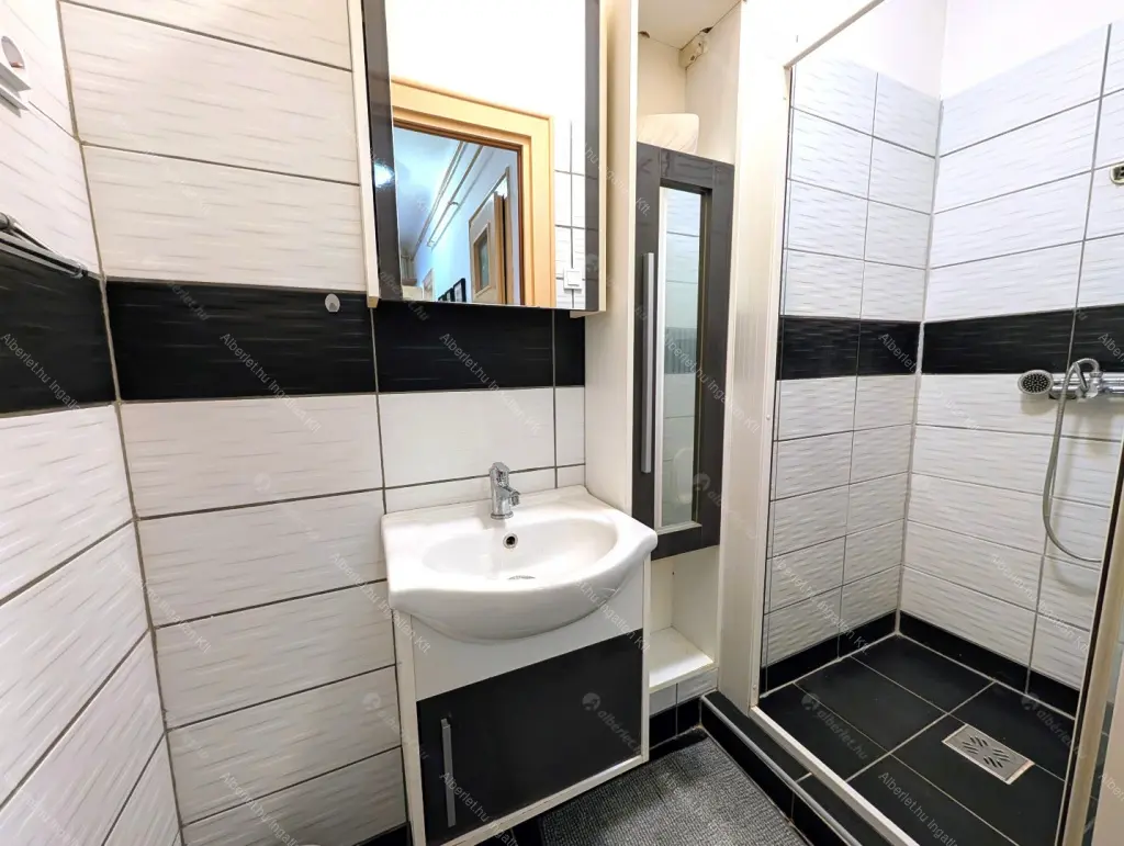 Kiadó albérlet 250000 Ft/hó áron: Budapest, IX. kerület  Vágóhíd utca. Mérete: 46 nm, 2 szobás | Alberlet.hu - 6683196