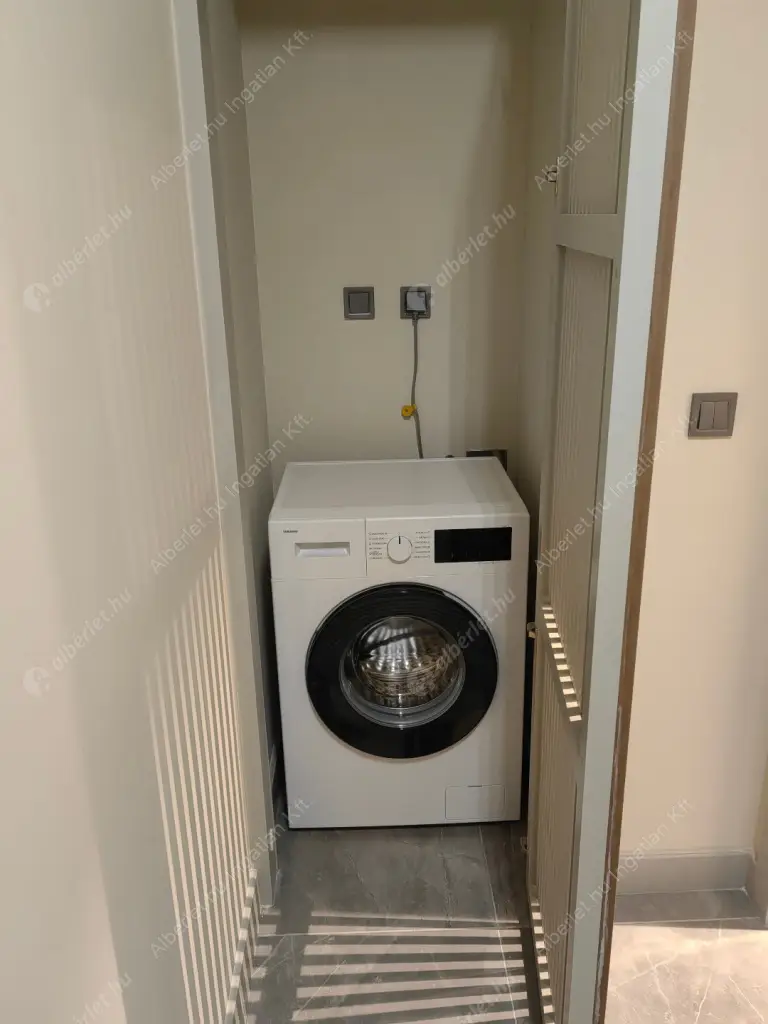 Kiadó albérlet 390000 Ft/hó áron: Budapest, IX. kerület  Vágóhíd utca. Mérete: 56 nm, 2 szobás | Alberlet.hu - 6568982