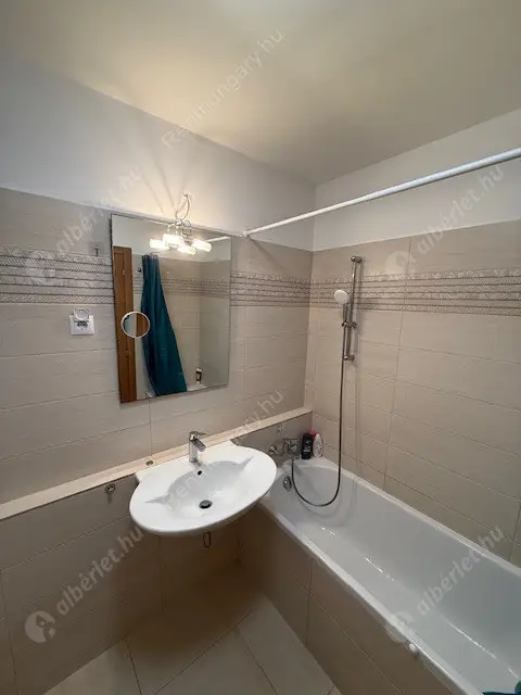 Kiadó albérlet 270000 Ft/hó áron: Budapest, IX. kerület  Vágóhíd utca. Mérete: 60 nm, 2 szobás | Alberlet.hu - 6523289