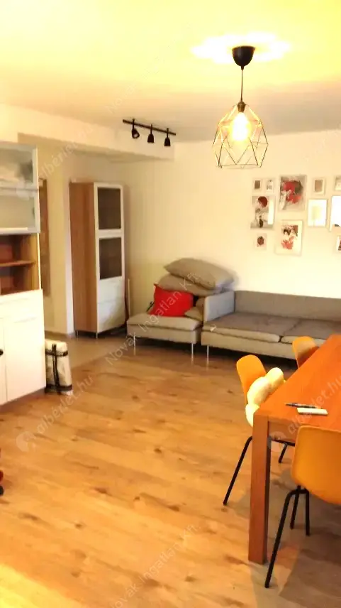 Kiadó albérlet 390000 Ft/hó áron: Budapest, IX. kerület  Vágóhíd utca. Mérete: 61 nm, 2 szobás | Alberlet.hu - 6629679