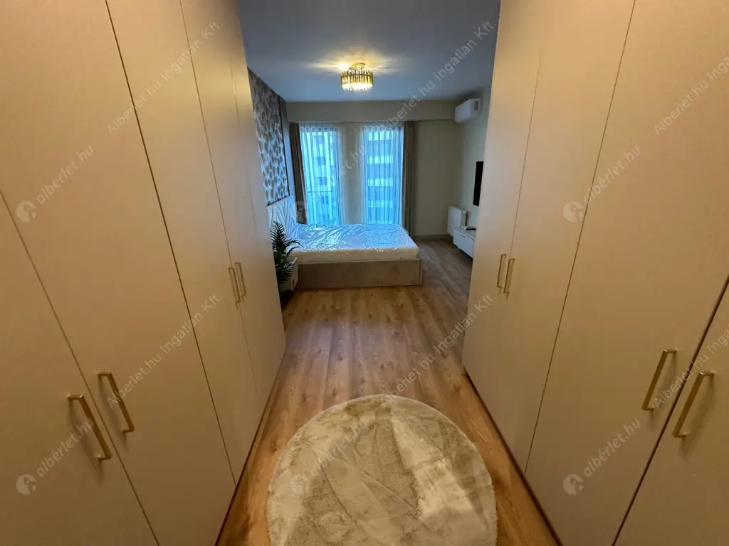 Kiadó albérlet 892000 Ft/hó áron: Budapest, IX. kerület  Vágóhíd utca. Mérete: 92 nm, 3 szobás | Alberlet.hu - 6572509