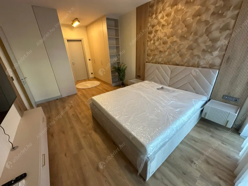 Kiadó albérlet 892000 Ft/hó áron: Budapest, IX. kerület  Vágóhíd utca. Mérete: 92 nm, 3 szobás | Alberlet.hu - 6572511
