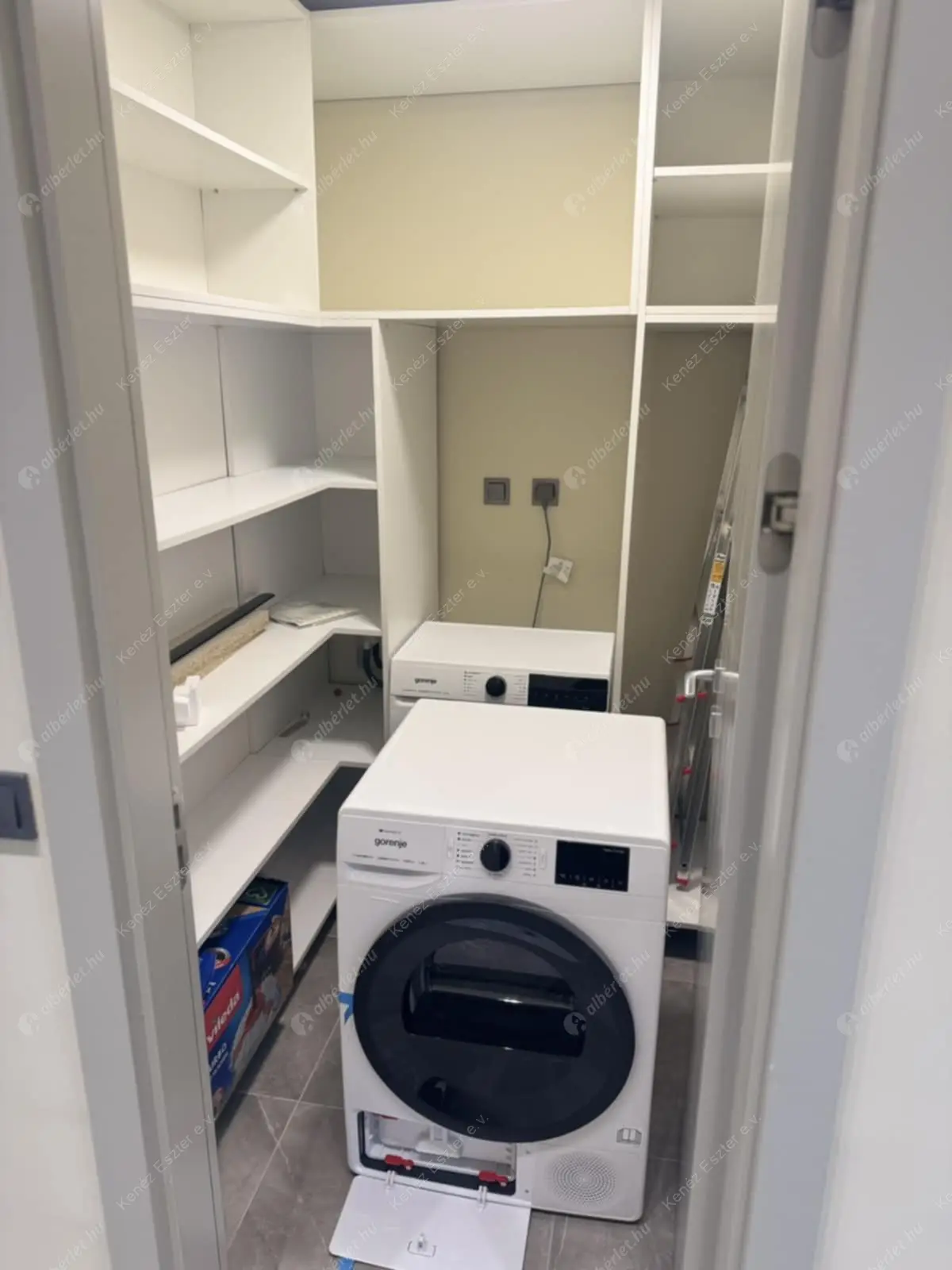 Kiadó albérlet 580000 Ft/hó áron: Budapest, IX. kerület  Vágóhíd utca. Mérete: 92 nm, 3 szobás | Alberlet.hu - 6588084