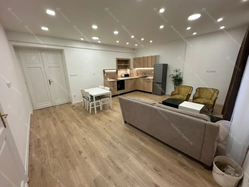 Kiadó albérlet 380000 Ft/hó áron: Budapest, IX. kerület  Vajda Péter utca. Mérete: 94 nm, 3 szobás | Alberlet.hu - 6590283