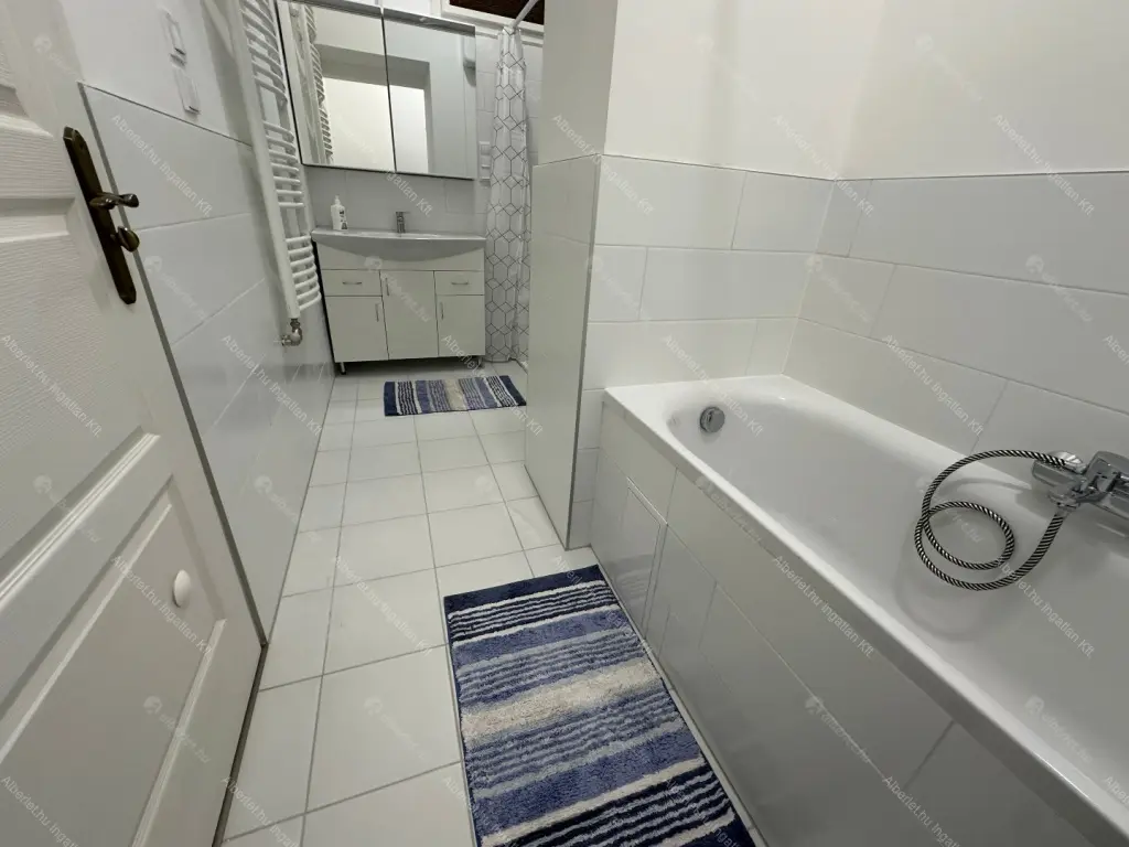 Kiadó albérlet 380000 Ft/hó áron: Budapest, IX. kerület  Vajda Péter utca. Mérete: 94 nm, 3 szobás | Alberlet.hu - 6590293