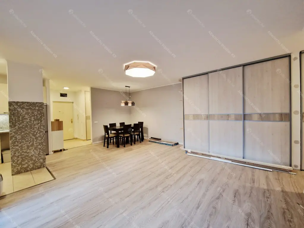 Kiadó albérlet 300000 Ft/hó áron: Budapest, IX. kerület  Vendel utca. Mérete: 75 nm, 2 szobás | Alberlet.hu - 6655321