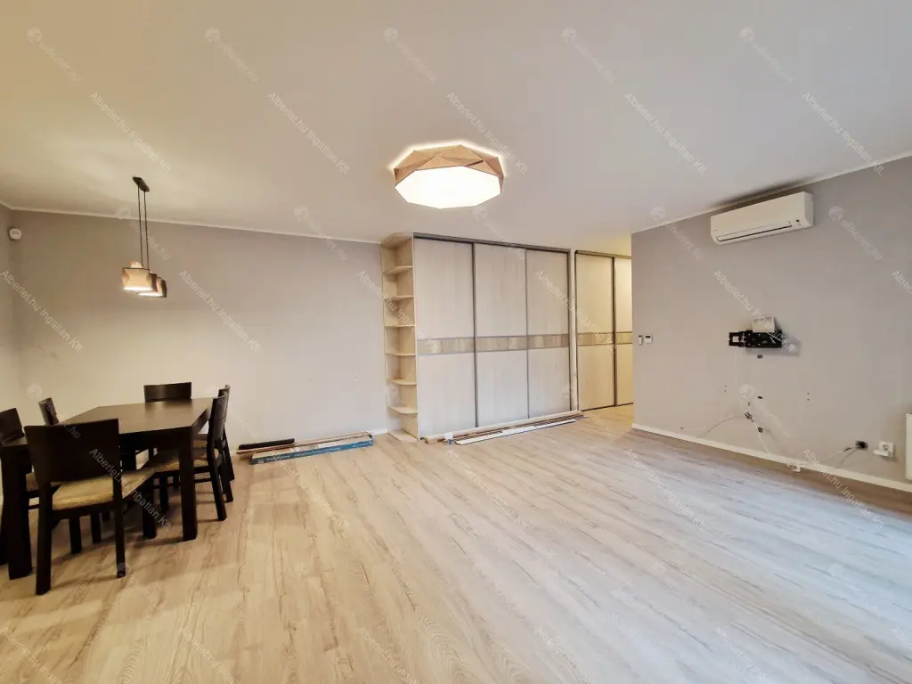 Kiadó albérlet 300000 Ft/hó áron: Budapest, IX. kerület  Vendel utca. Mérete: 75 nm, 2 szobás | Alberlet.hu - 6655323