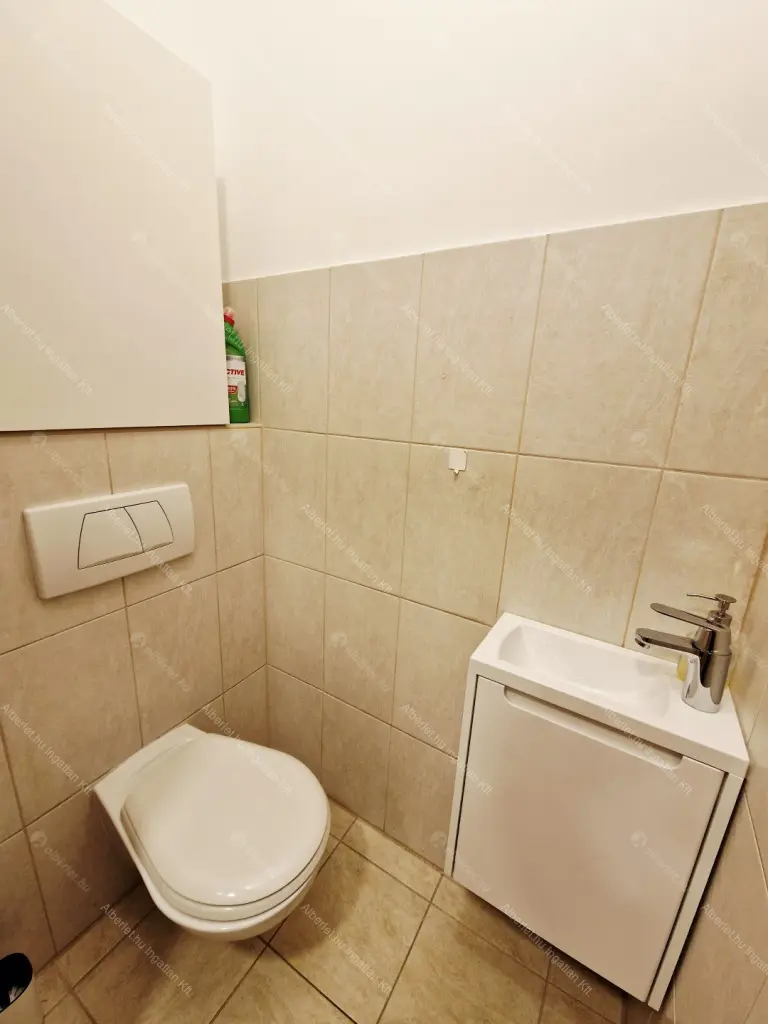 Kiadó albérlet 300000 Ft/hó áron: Budapest, IX. kerület  Vendel utca. Mérete: 75 nm, 2 szobás | Alberlet.hu - 6655344