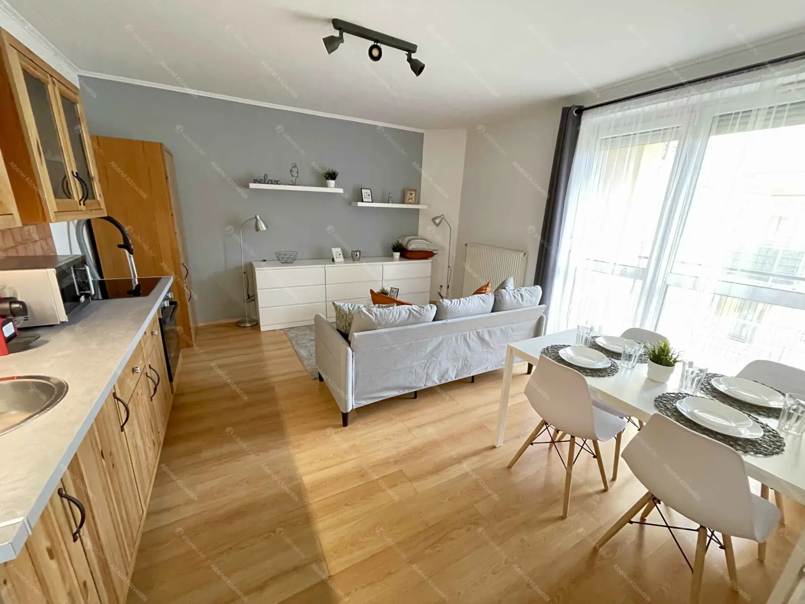 Kiadó albérlet 220000 Ft/hó áron: Budapest, IX. kerület  Viola utca. Mérete: 41 nm, 2 szobás | Alberlet.hu - 6651111