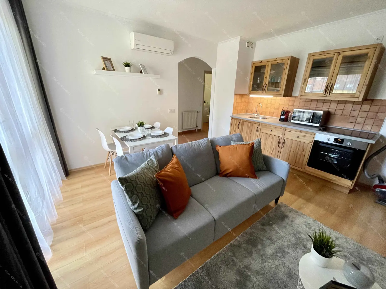 Kiadó albérlet 220000 Ft/hó áron: Budapest, IX. kerület  Viola utca. Mérete: 41 nm, 2 szobás | Alberlet.hu - 6651113