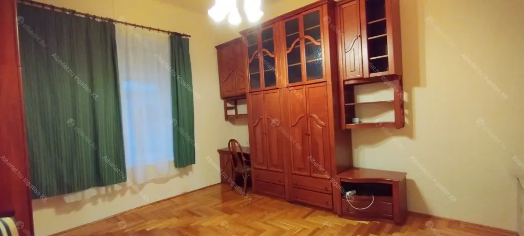 Kiadó albérlet 195000 Ft/hó áron: Budapest, IX. kerület  Viola utca. Mérete: 44 nm, 1 szobás | Alberlet.hu - 6662607