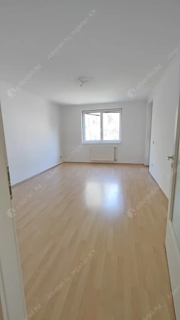 Kiadó albérlet 360000 Ft/hó áron: Budapest, IX. kerület  Viola utca. Mérete: 76 nm, 3 szobás | Alberlet.hu - 6588423