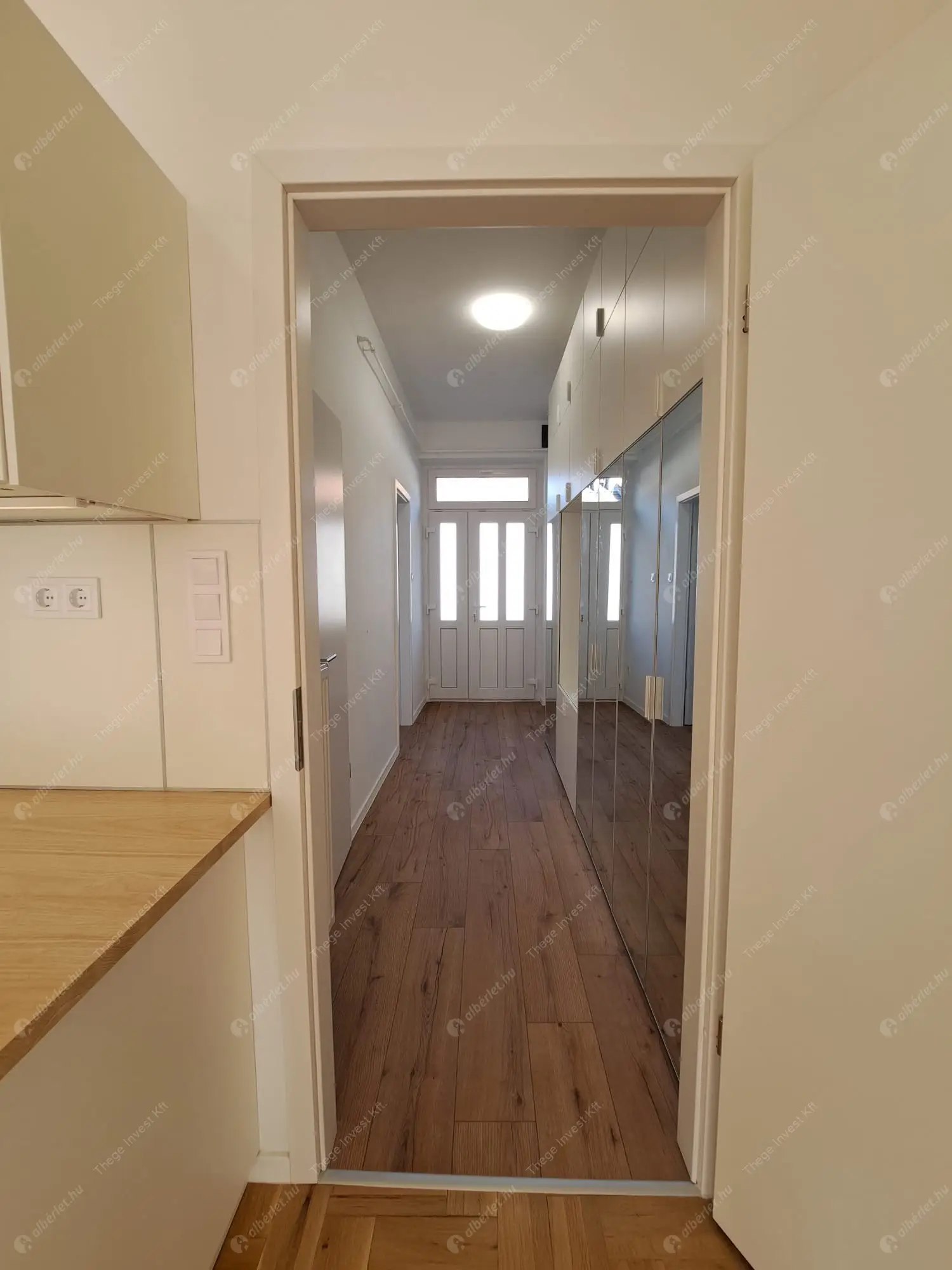 Kiadó albérlet 380000 Ft/hó áron: Budapest, V. kerület  Akadémia utca. Mérete: 58 nm, 2 szobás | Alberlet.hu - 6606552