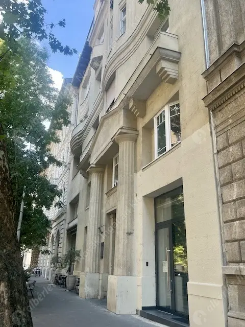 Kiadó albérlet 230000 Ft/hó áron: Budapest, V. kerület  Alkotmány utca. Mérete: 40 nm, 1 szobás | Alberlet.hu - 6583876