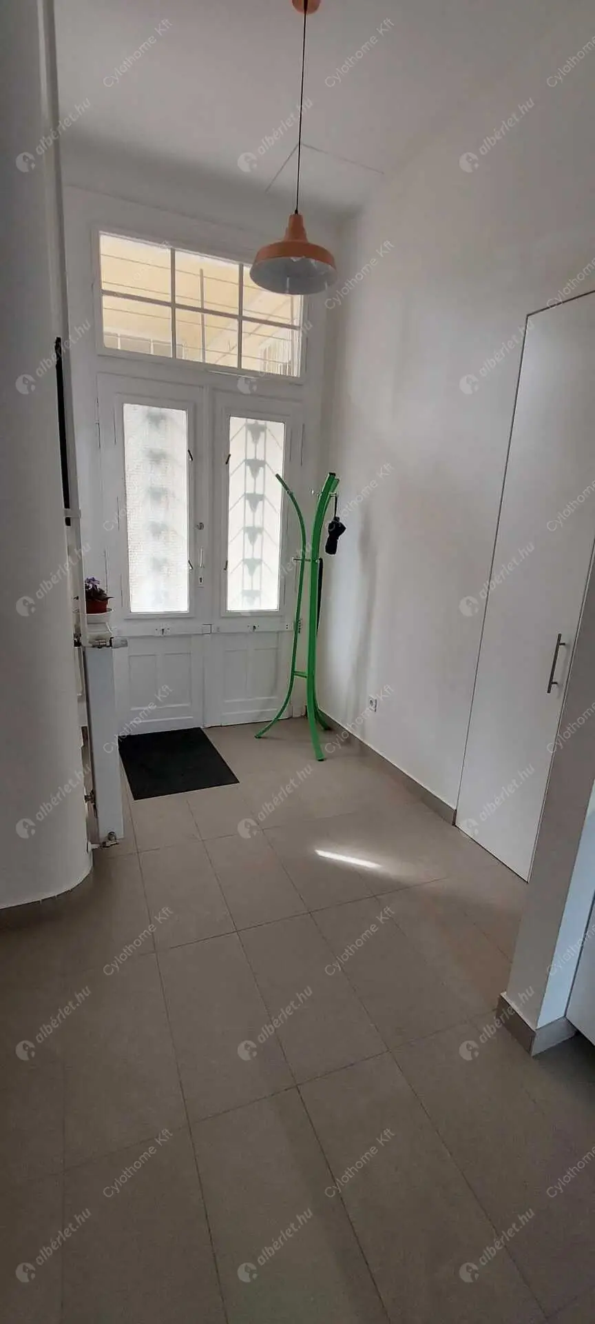 Kiadó albérlet 462000 Ft/hó áron: Budapest, V. kerület  Alkotmány utca. Mérete: 78 nm, 2 szobás | Alberlet.hu - 6481671