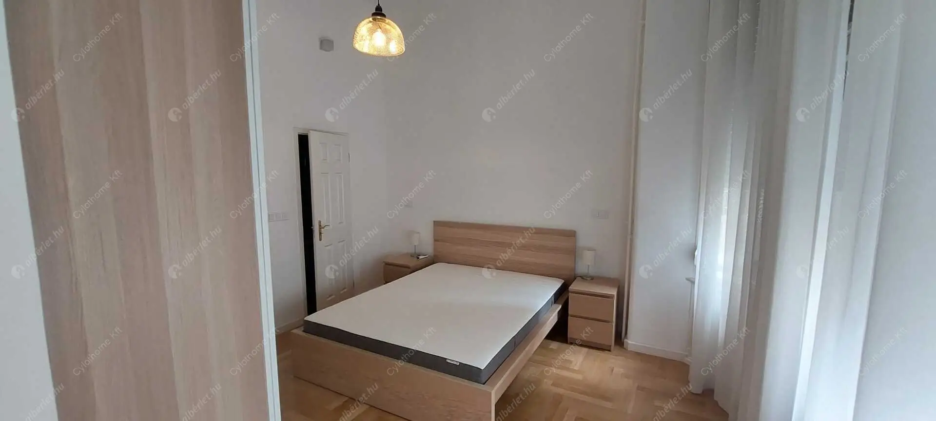 Kiadó albérlet 462000 Ft/hó áron: Budapest, V. kerület  Alkotmány utca. Mérete: 78 nm, 2 szobás | Alberlet.hu - 6481673