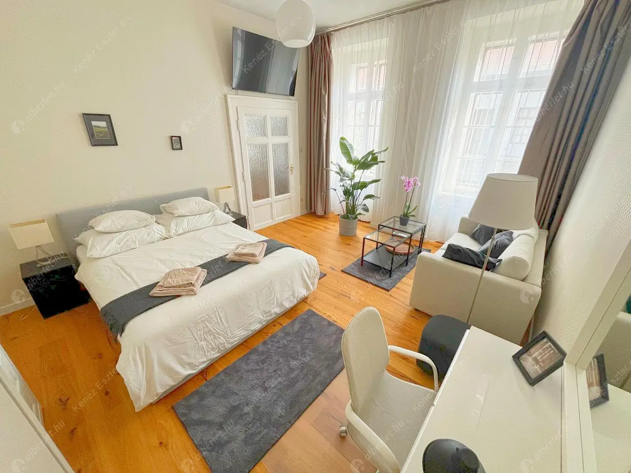 Kiadó albérlet 450000 Ft/hó áron: Budapest, V. kerület  Arany János utca. Mérete: 45 nm, 1 szobás | Alberlet.hu - 6392060