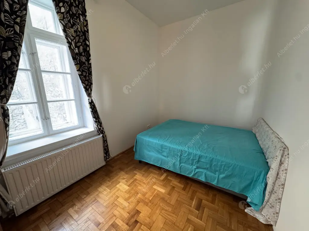 Kiadó albérlet 343000 Ft/hó áron: Budapest, V. kerület  Arany János utca. Mérete: 66 nm, 3 szobás | Alberlet.hu - 6561014