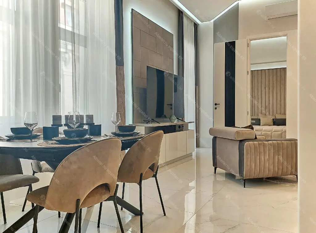 Kiadó albérlet 1270000 Ft/hó áron: Budapest, V. kerület  Aranykéz utca. Mérete: 121 nm, 4 szobás | Alberlet.hu - 6662981