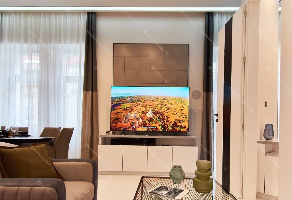 Kiadó albérlet 1245000 Ft/hó áron: Budapest, V. kerület  Aranykéz utca. Mérete: 121 nm, 4 szobás | Alberlet.hu - 6688732